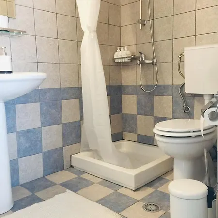 Alektor Appartement *